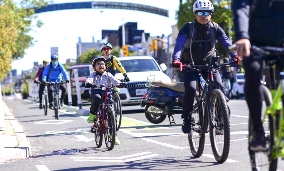Support Complete Streets in Midtown TO & eMail IEC Before May 28 to Advance Safe Cycling #cycling #ebikes #cargobikes tinyurl.com/yhjez4au
