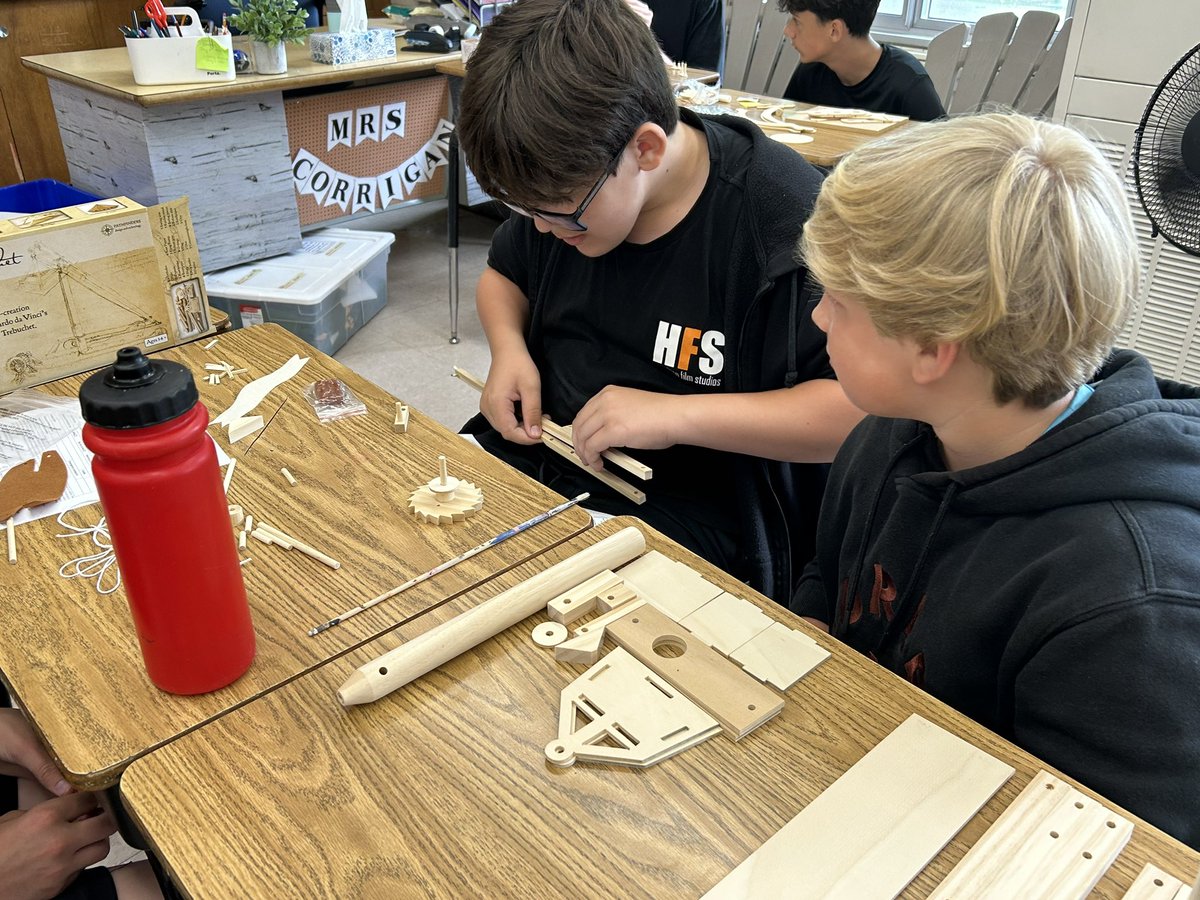 Danielle Corrigan tweet media