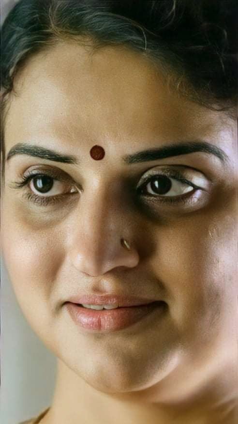 Image Viskrutha Sucindra Age and Biodata, Networth of PAVITHRA LOKESH 1