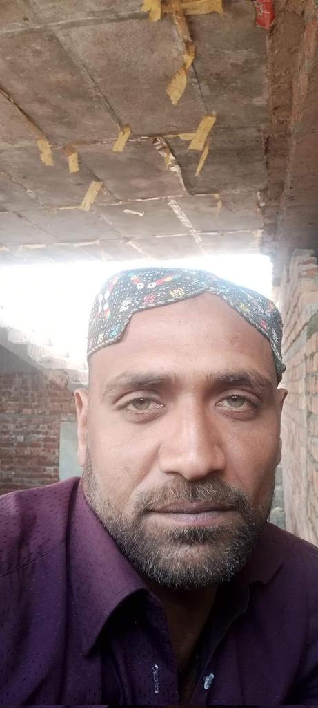 Multan sy koi aunty hi jo relationship kary muj sy