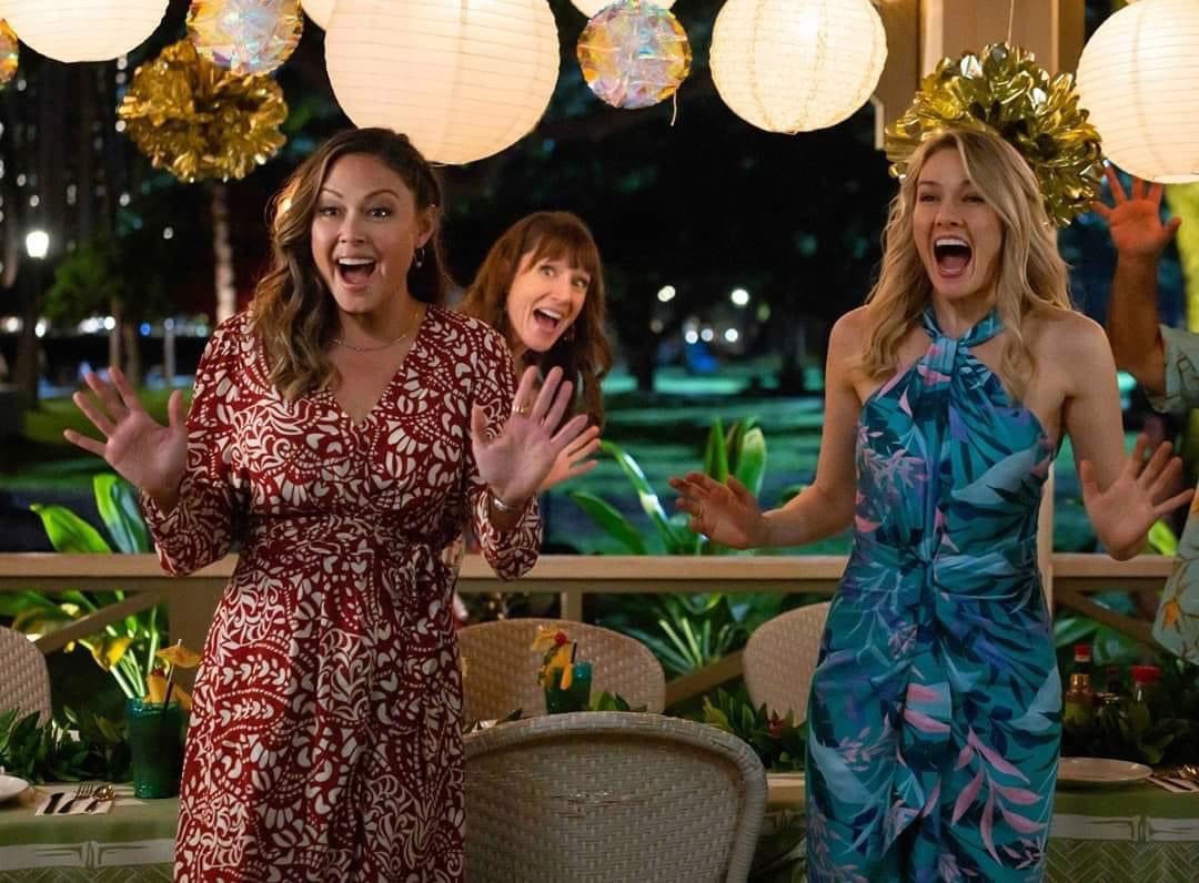 #LetsKeepGoing 

So these amazingly wonderful women can keep being amazingly wonderful 
❤️🫶☺️
#SaveNCISHawaii