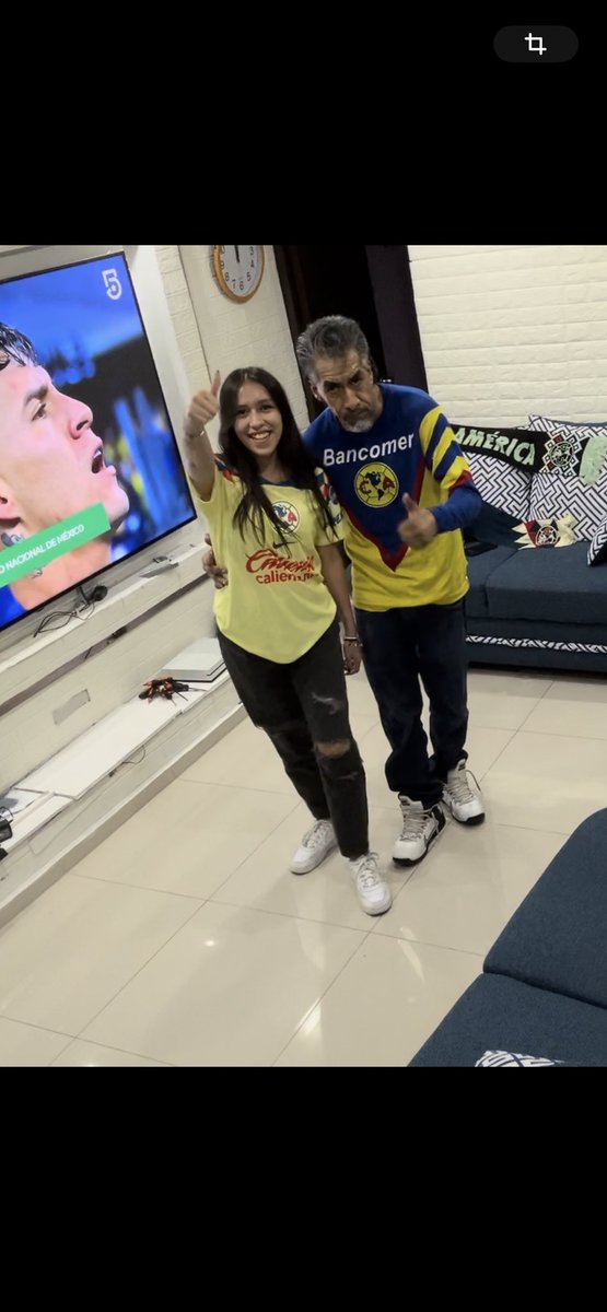 SvtPersonalidad's tweet photo. @DavidFaitelson_ hace como un mes nos saludamos en el estadio azteca te respeto pero solo quiero decirte si el Cruz Azul no fallará 3o 4 ya goles hechos no hubiera afectado así le regalarán 2 penales mal al Ame https://t.co/X5Nyfy2TBy