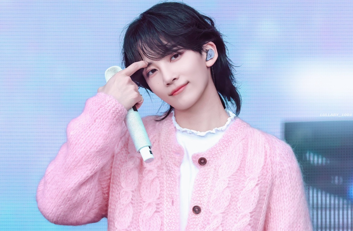 #JEONGHAN #세븐틴 #정한 #ジョンハン #SEVENTEEN <a href="/pledis_17/">세븐틴(SEVENTEEN)</a>