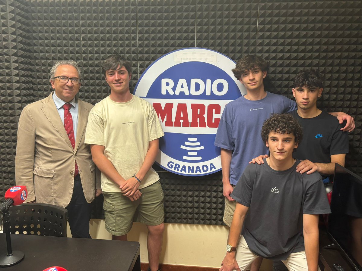 🏀 Cerramos #DesdeLaBase conociendo al equipo Júnior de Baloncesto del <a href="/CMulhacen/">Colegio Mulhacén</a>.