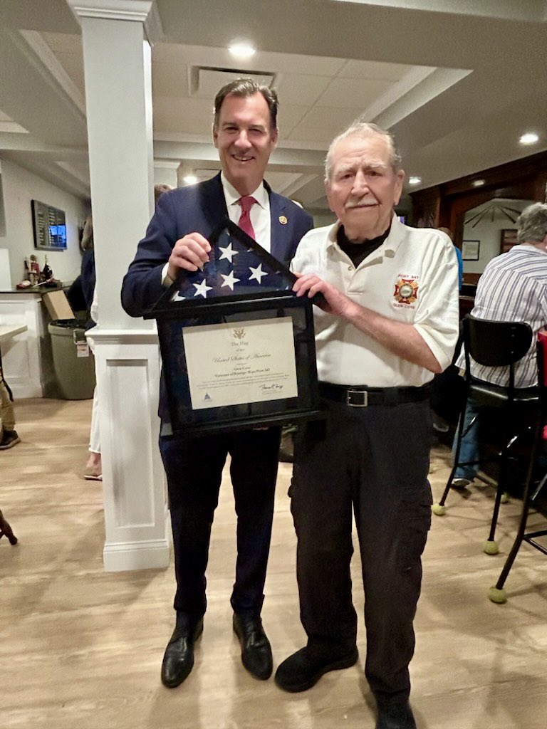 Tom Suozzi tweet media