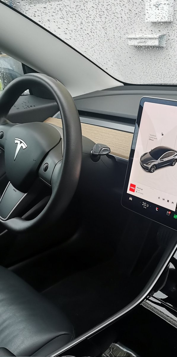 muckelina's tweet photo. Welcome to our family 🏎️✨🔌 https://t.co/EzEK5xg6hg
