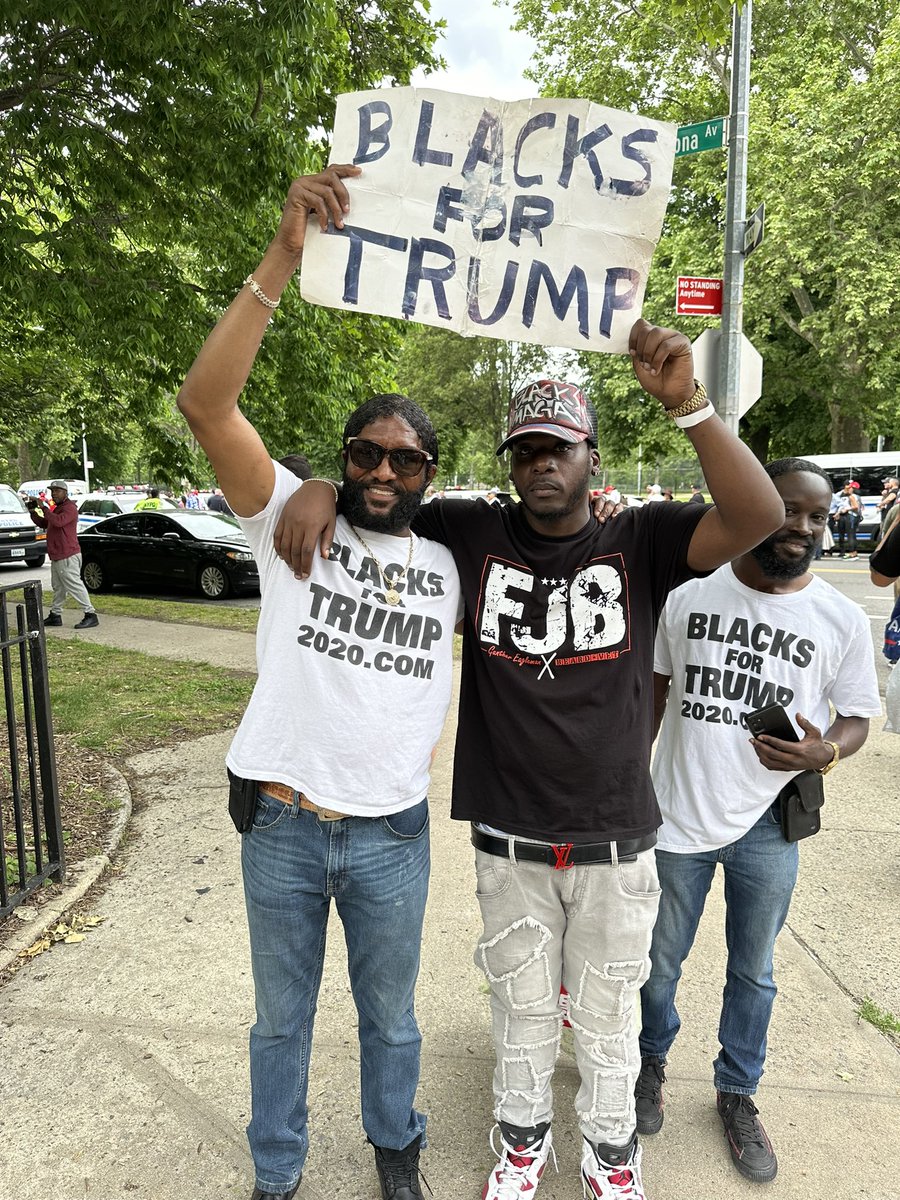 We had a great time in the Bronx people are starting to wake up & ask how they can join Blacks For Trump in our community If you see this please follow & share