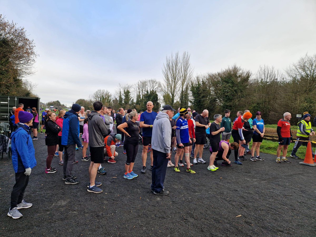 parkrunners, we need your help. We recently saw a bold comment (from a person who will remain nameless! 🤐) saying Vicarstown was the best parkrun in Ireland. 😲  Although we don't fully disagree, it's hard to pick just one! Which parkruns make your list? 🤔 😉  
🌳 #loveparkrun