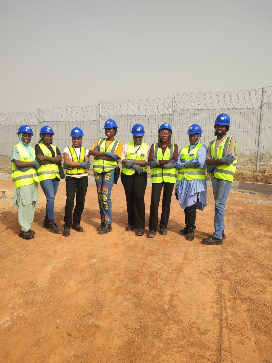 TheREANigeria's tweet photo. #DidYouKnow? The REA is one of the key agencies on the frontline of mainstreaming inclusion and gender balance in the off-grid space.
Through the #EnergizingEducationProgramme Phase II, the Agency has trained & certified 140 female interns through its STEM Internship. https://t.co/i5naO5elxv