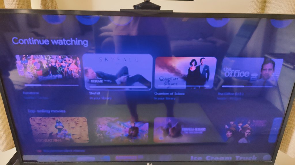 smersh1971's tweet photo. When you turn your TV on and yesterdays viewing reminds you of such a fantastic day #TimeToDonate @LicenceToQueer 🩷💜💙⚪🔴 https://t.co/cJDm70IYd8