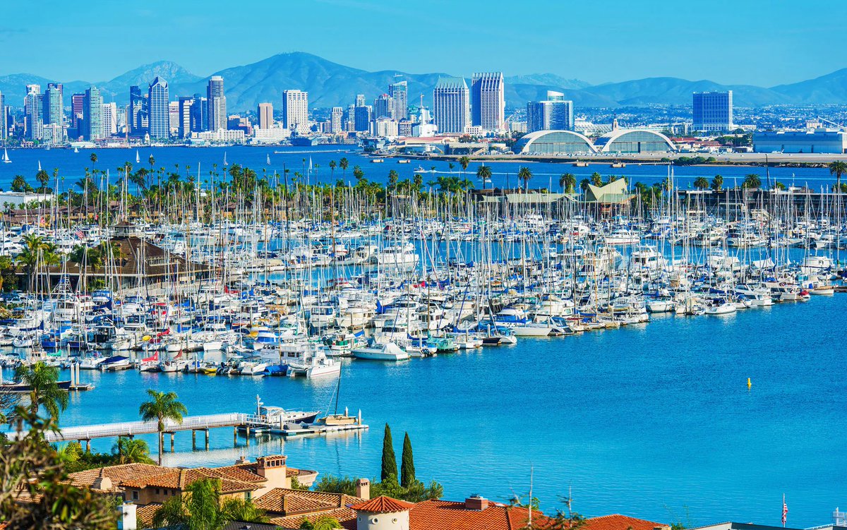 iFlagfb's tweet photo. The San Diego Flag Fest is going to be EPIC! Due to last years tournament having 300+ teams with a waiting list, we have moved to a larger complex. We will have both Adult & Youth divisions! 

We are also hosting the event in partnership with our Suprise partner! He is an NFL Hall of Fame Quarterback

Drop your guesses below! #flagfootball #usaflag #football #travel #BSFslayingDrones #nfl