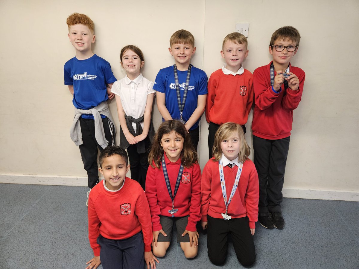 Well done to some of the pupils in P4b who took part in the Edinburgh Marathon 1.5k. #proudtobepinkie #widerachievement