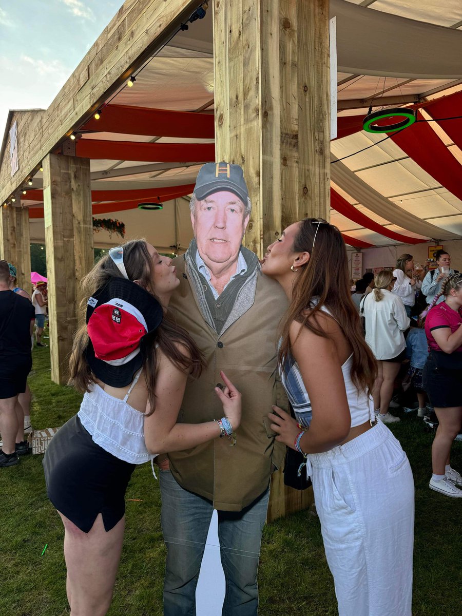 pontebuilder's tweet photo. @JeremyClarkson hope you enjoyed the Bournemouth 7s festival, the rugby girls did 🤣 https://t.co/p501BmBBHb