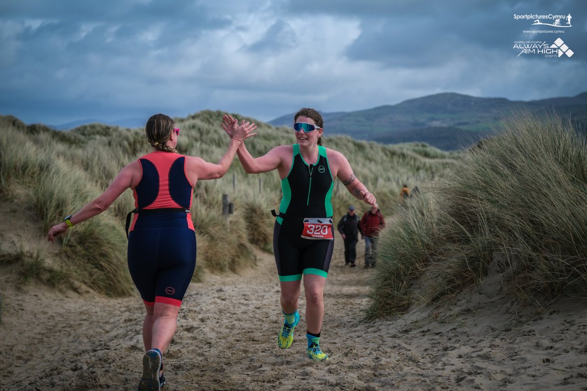 📣 Don't miss out on your final opportunity to snag the early bird rates for our 2025 Harlech Triathlon &amp; Duathlon! Act fast before Tier 2 pricing kicks in at midnight tonight.

Secure your spot now! 👇 Grab your tickets here 👇
alwaysaimhighevents.com/events/harlech…