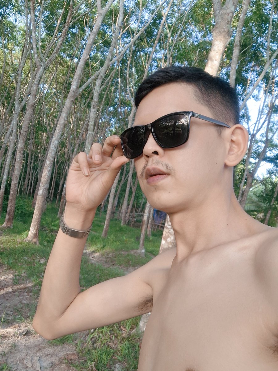 singdantai's tweet photo. มาเยในป่ายาง 💦

#สิงห์แดนใต้ #SingDanTai1 #ไบรุก https://t.co/KNwBhrRSNL