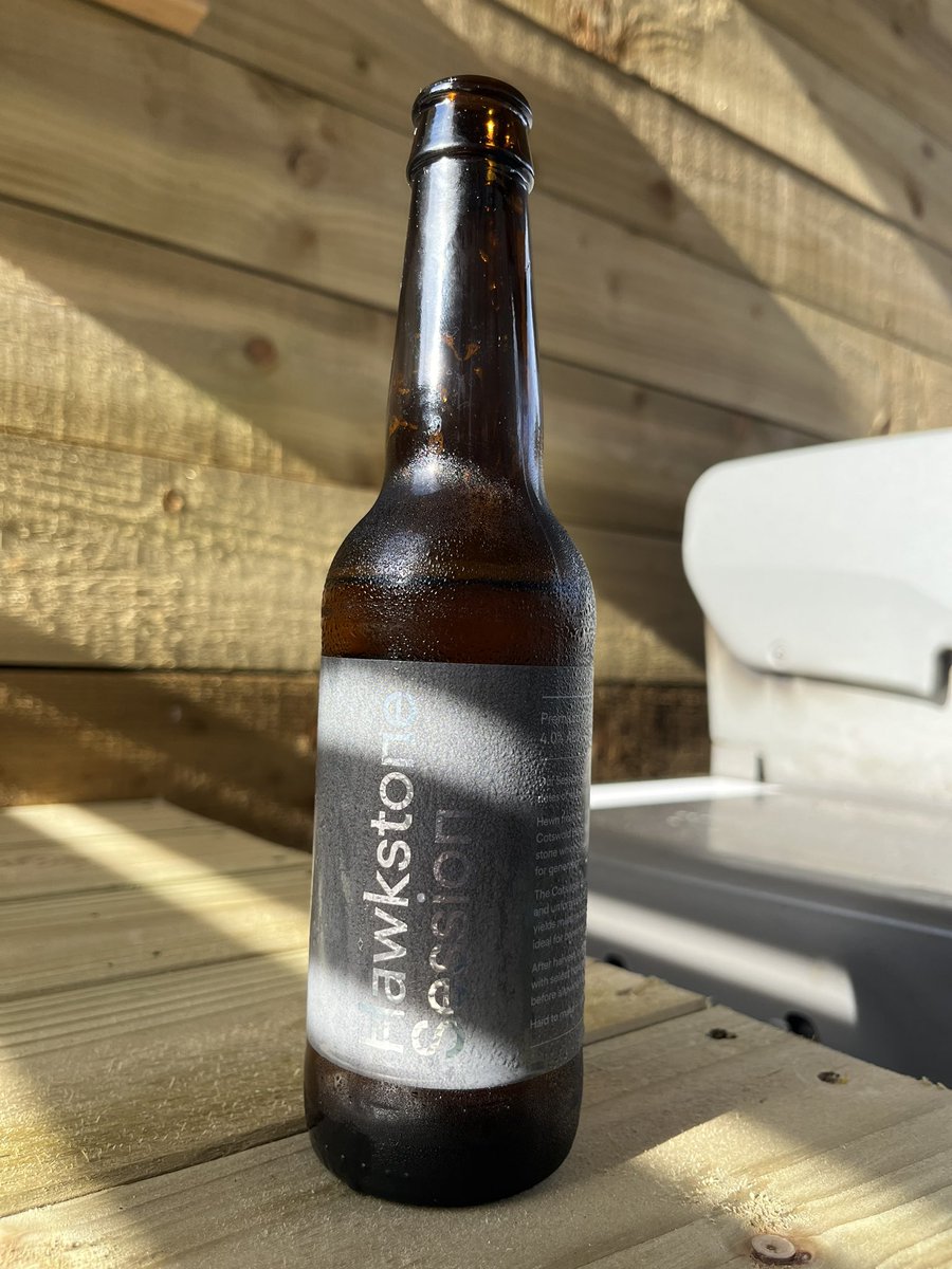 benthepara's tweet image. Nice day for it! 
Love this beer @JeremyClarkson ! Also great work on season 3, my wife and I now want to work on a farm! #paramedictofarmer 
#bankholidayvibes
