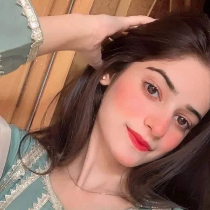 Girlfriend_32's tweet photo. #NewProfilePic https://t.co/qxkYVmFbV7