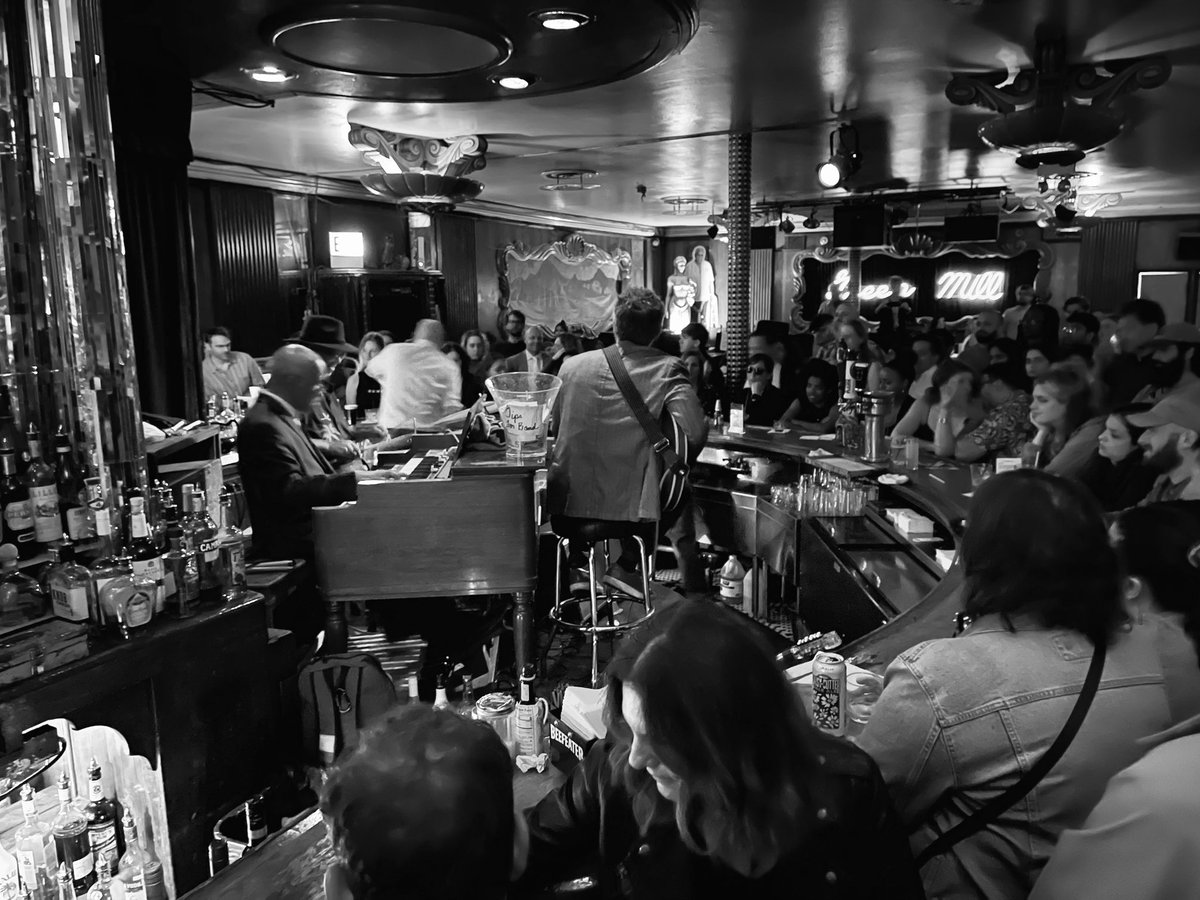 Will Sergeant tweet media