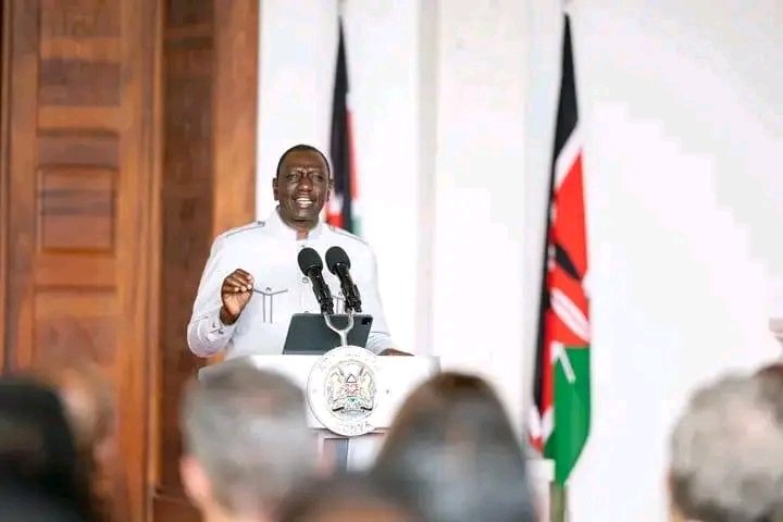 HonAlfredMutai's tweet photo. Today marked a roll-out to the dev't as the signing of Last Mile Connectivity contracts took place at @StateHouseKenya where Kuresoi North People will benefit with 42 schemes.
Others not highlighted are done by Rerec. Next is your village.

Thank you Mr. President. https://t.co/y9Nud1176a