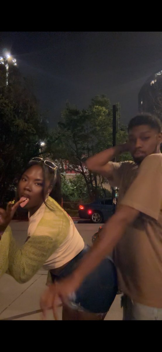 itskayceeshakur's tweet photo. besties for the resties 💕 https://t.co/aNvBSEcFwy