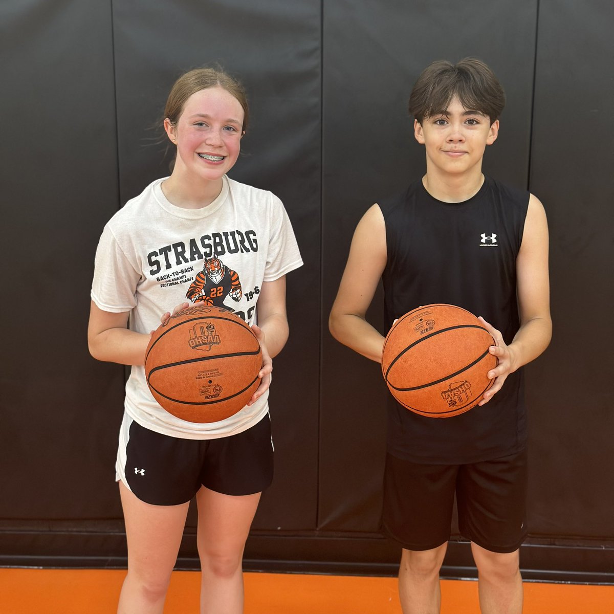 Great workout with Rylee Hall (Dover, 2030) and Jeffery Secrest (Strasburg, 2029) this morning. #BeElite #EliteMindset

@StrasburgBB @DoverGirlsBB