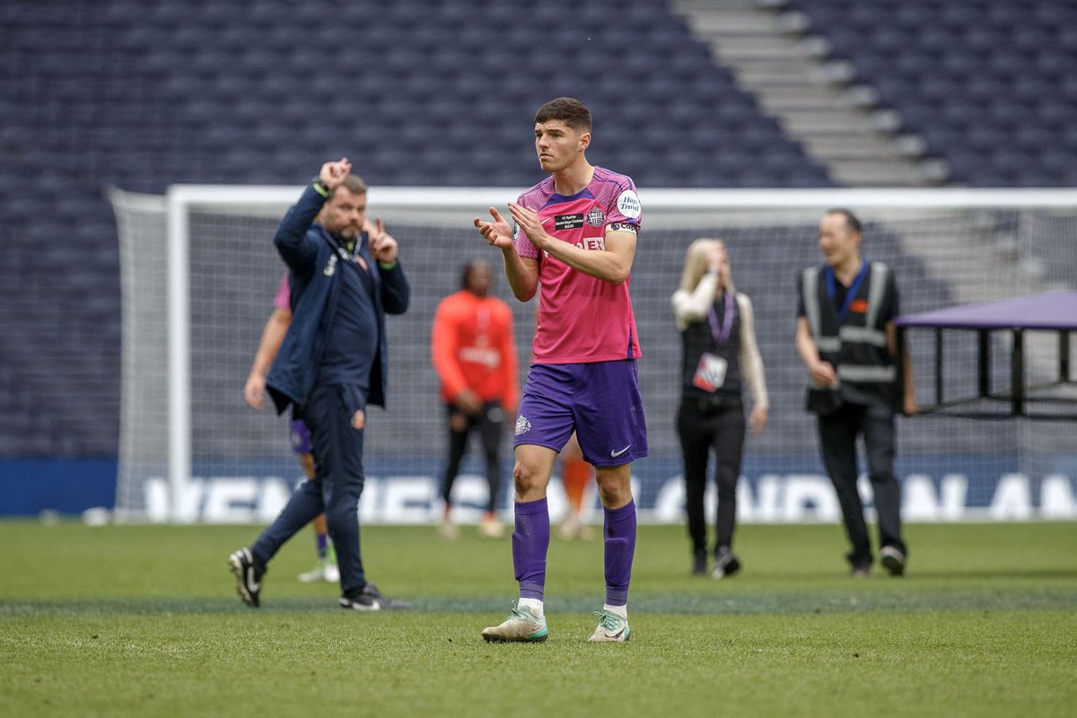 Ellis Taylor tweet media