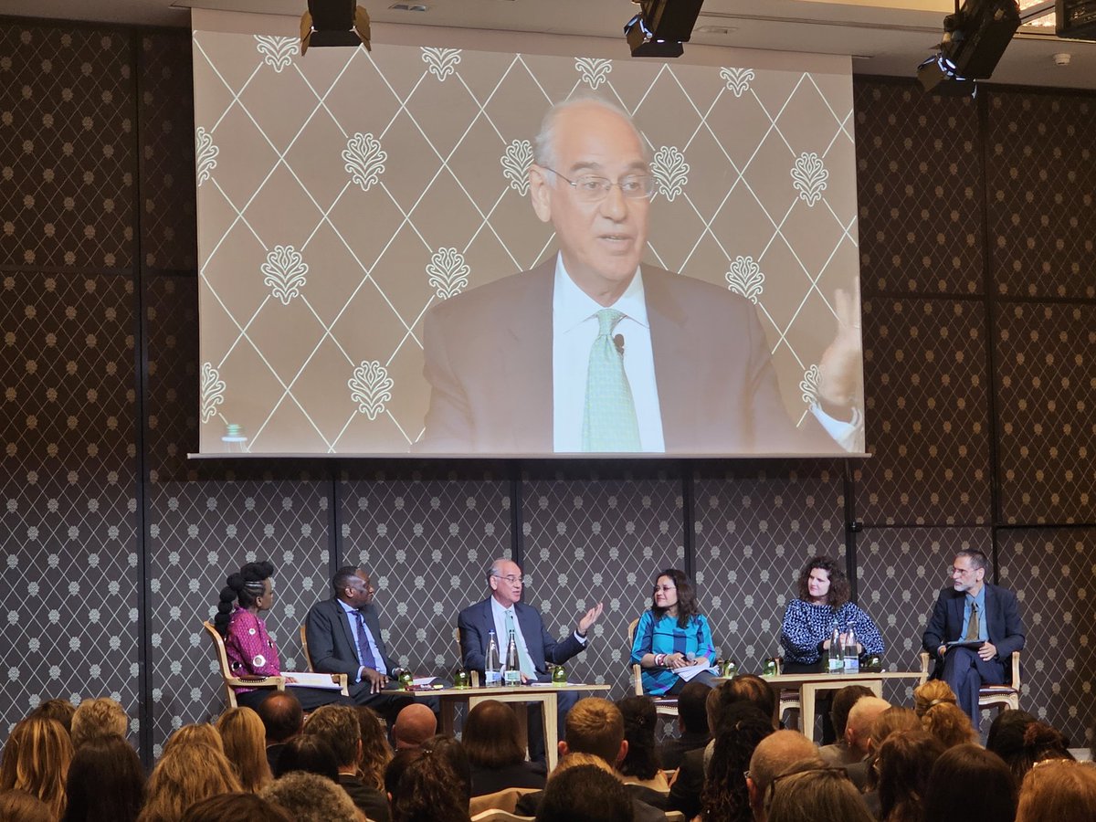 Dominique Vervoort (@dvervoort94) on Twitter photo "We are not going to have strong health systems without surgery."
Dr. <a href="/RifatAtun/">Rifat Atun</a> <a href="/HarvardHSI/">Health Systems Innovation Lab at Harvard</a> <a href="/surgfoundation/">The Global Surgery Foundation</a> says it loudly for the people in the back and around the 🌐, with an optimistic note:
"We have the solutions and we should make things happen in countries."
#WHA77 "We are not going to have strong health systems without surgery."
Dr. <a href="/RifatAtun/">Rifat Atun</a> <a href="/HarvardHSI/">Health Systems Innovation Lab at Harvard</a> <a href="/surgfoundation/">The Global Surgery Foundation</a> says it loudly for the people in the back and around the 🌐, with an optimistic note:
"We have the solutions and we should make things happen in countries."
#WHA77