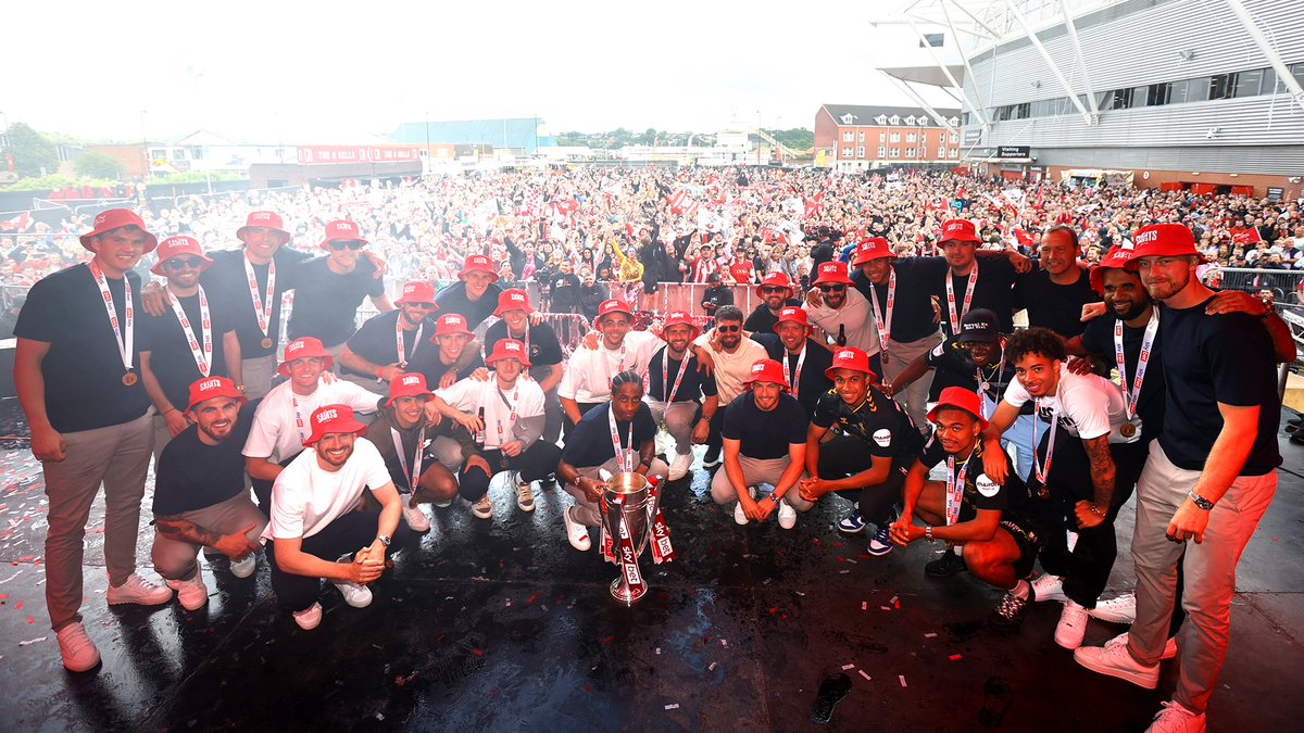 Southampton FC tweet media