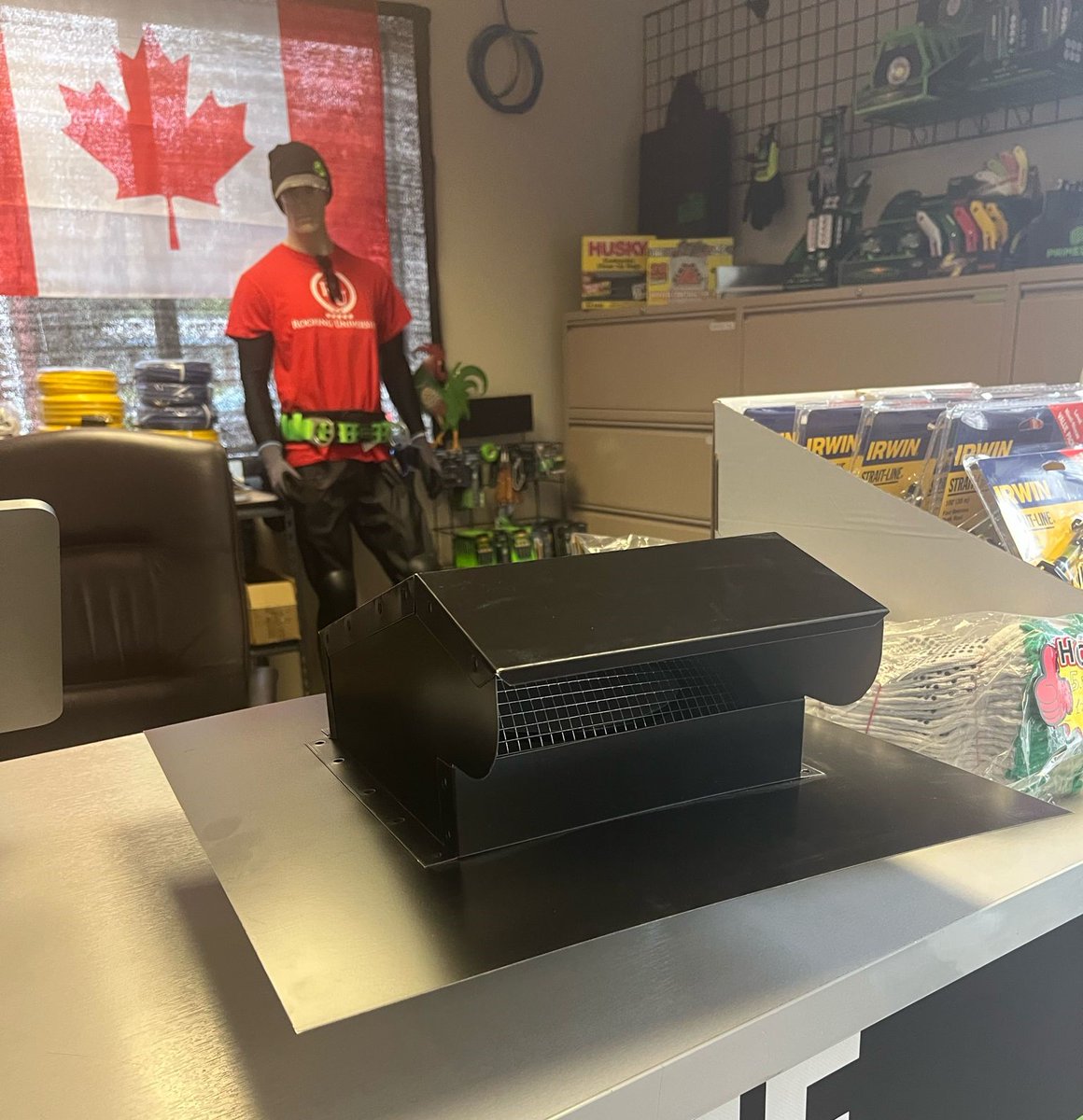 The Roofer Store tweet media