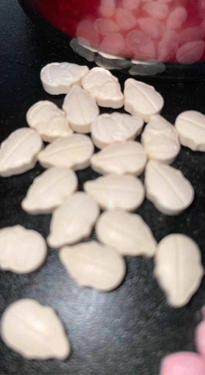 THOMOS DERICK tweet media