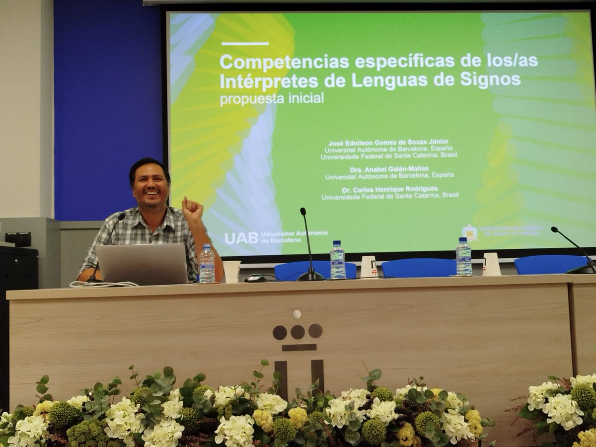 Rayco H. González Montesino 🇮🇨 (@raycoilse) on Twitter photo Algunas imágenes de hoy, en el II Congreso Univ. Intern. sobre Traducción e Interpretación de Lenguas de Signos, en la <a href="/urjc/">URJC</a> <a href="/fcedei_urjc/">FCEDEI_URJC</a>. Todo un éxit, con participación de ponentes de <a href="/UFSC/">UFSC</a> @FILSE_ils_gi <a href="/riid_llss/">RIID_LLSS</a> <a href="/gradoLSE_URJC/">Grado LSE URJC</a> <a href="/ASOLSE_URJC/">ASOLSE</a> <a href="/CarlosRodriteos/">Carlos Rodrigues</a> 🙌🏼🙌🏼 GRACIAS!!! Algunas imágenes de hoy, en el II Congreso Univ. Intern. sobre Traducción e Interpretación de Lenguas de Signos, en la <a href="/urjc/">URJC</a> <a href="/fcedei_urjc/">FCEDEI_URJC</a>. Todo un éxit, con participación de ponentes de <a href="/UFSC/">UFSC</a> @FILSE_ils_gi <a href="/riid_llss/">RIID_LLSS</a> <a href="/gradoLSE_URJC/">Grado LSE URJC</a> <a href="/ASOLSE_URJC/">ASOLSE</a> <a href="/CarlosRodriteos/">Carlos Rodrigues</a> 🙌🏼🙌🏼 GRACIAS!!!