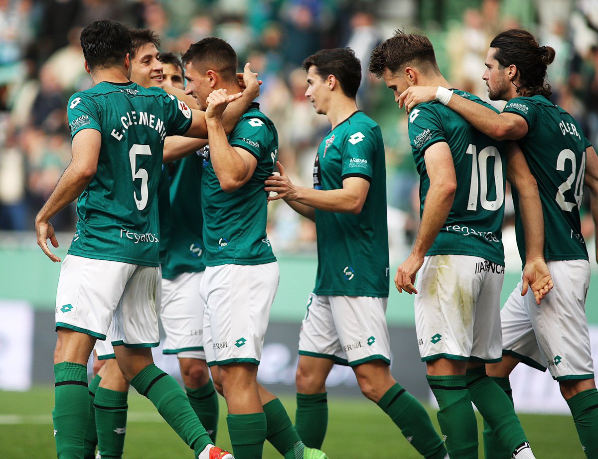 Enrique Clemente (@eclemente10) on Twitter photo Gracias A Malata!!! Ambiente increíble en nuestra casa👏 Orgulloso de este equipo y de esta afición, Opa Racing!!!💚🏟️ <a href="/racingferrolsad/">Racing Club Ferrol</a> Gracias A Malata!!! Ambiente increíble en nuestra casa👏 Orgulloso de este equipo y de esta afición, Opa Racing!!!💚🏟️ <a href="/racingferrolsad/">Racing Club Ferrol</a>