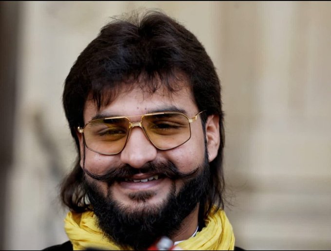 गरीबों के मसीहा मरहूम मुख्तार अंसारी के बेटे अब्बास अंसारी को HC ने दी बड़ी राहत, गैंगस्टर केस की FIR रद्द की।
