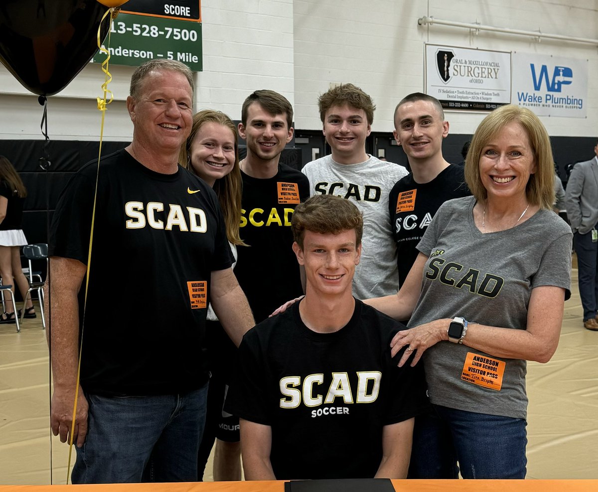 He’s a BEE!!! HUGE SHOUTOUT of CONGRATS to @AndersonRaptors Student-Athlete @PaulBrophy45484 & FAMILY on his commitment to @SCAD_SavSports to take his ACADEMIC & ATHLETIC talents to to play Soccer!!! @SCADMensSoccer @mlaughman @MikeDyer @ENQSports #AHSisFAMILY #AHSisPROUD