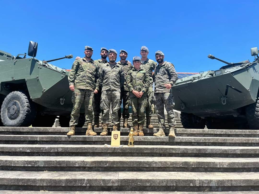 El equipo de la #BRILAT @EjercitoTierra gana por segundo año consecutivo el concurso de patrullas Fortaleza 24, competición militar organizada por el @Exercito_pt #ExércitoPortuguês en la localidad de Braga. #SomostuEjército #EjércitodeTierra