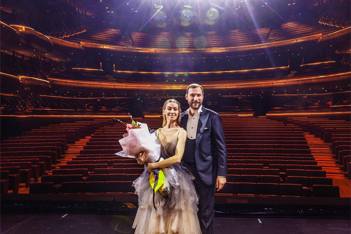 You have inspired us all at Dubai Opera with the power of your talent, the grace of your elegance and your unique artistic charisma. Grazie, Eleonora @EleonoraAbbagn 
@OperaRoma @DubaiOpera