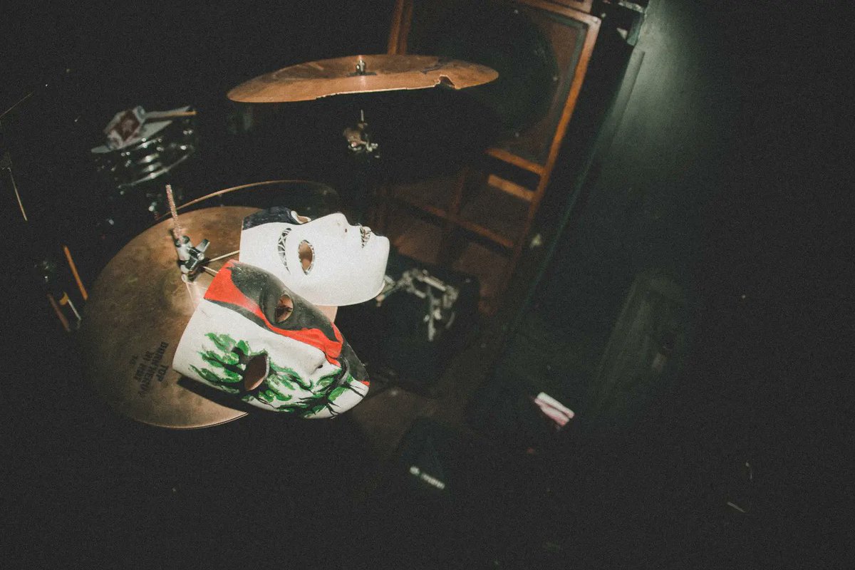 Dystopian Sun tweet media