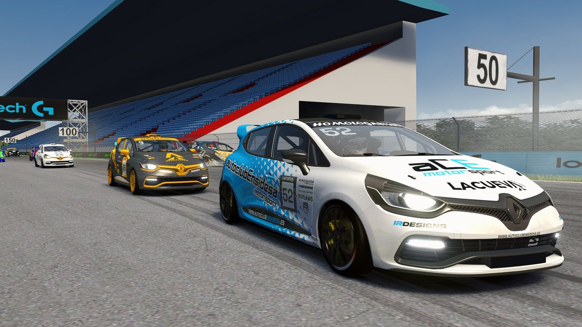 ¡Esta vez si!

En esta 2º prueba de la Clio Cup organizada por <a href="/lacueva_racing/">LaCueva racing</a> conseguimos buenos resultados, lo que nos mete en la lucha de los 3 primeros del campeonato.

Clasificación: P1🏅
Carrera 1: P2🥈
Carrera 2: P3🥉

¡A mantenernos en la lucha para el próximo GP!👏
