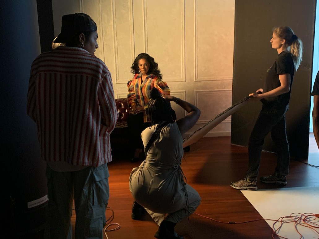 We're taking you behind the scenes of some unforgettable photoshoots with your favorite Backstage cover stars for #NationalPhotographyMonth! Tag your favorite photographers below 👇 

Photographers featured: Shayan Asgharnia, GL Askew II, Myesha Evon Gardner
