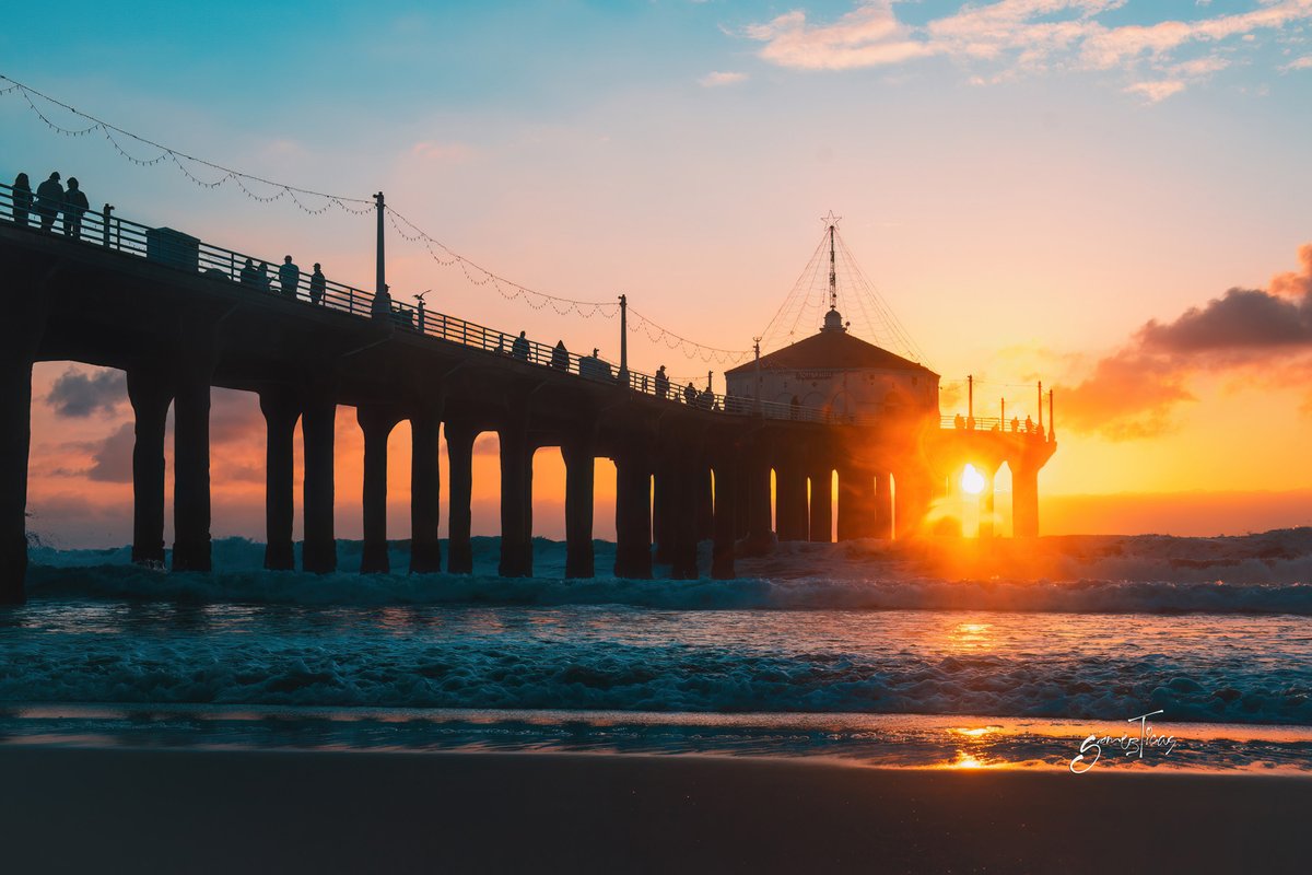 gomezTicas's tweet image. Picture of the day: Manhattan Beach Pier 
.
.
.
#LA #california #VisitCalifornia #Piers #WildCalifornia #californiaadventure #todayscalifornia #bayareaphotographerz #canon #canonusa