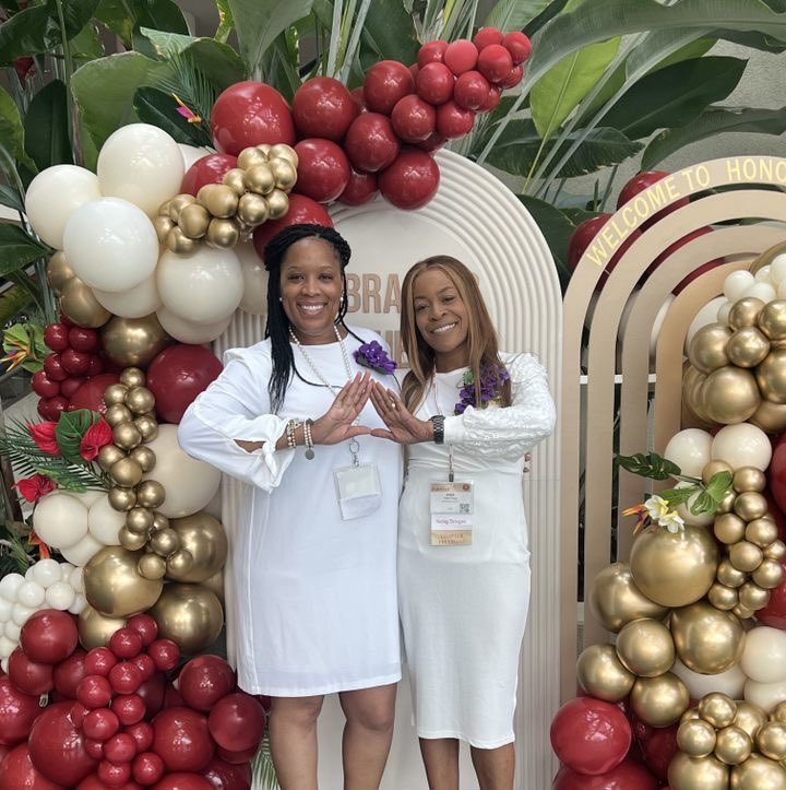 DSTBakersfield's tweet image. What an incredible time we had at the 54th Farwest Regional Conference in Honolulu, Hawaii! Sorors from near and far came to share knowledge, celebrate achievements, and strengthen our bonds. Thanks to in person &amp;amp; virtual attendees who embraced the ALOHA experience.
#FarwestFirst