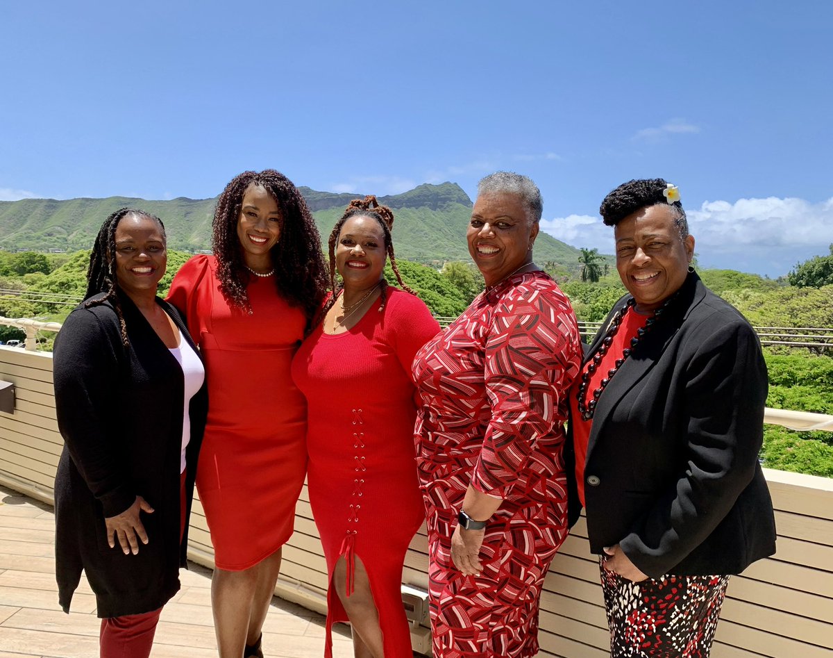DSTBakersfield's tweet image. What an incredible time we had at the 54th Farwest Regional Conference in Honolulu, Hawaii! Sorors from near and far came to share knowledge, celebrate achievements, and strengthen our bonds. Thanks to in person &amp;amp; virtual attendees who embraced the ALOHA experience.
#FarwestFirst