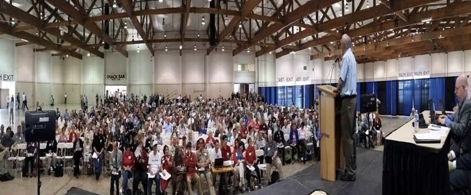 KerryMcQ4Oregon's tweet photo. In 2016, the ORP Convention credentialed in 623 PCPs. With guests, the seating set up for 800 was exceeded, and organizers went looking for more chairs.

In 2024, the ORP credentialed in only 296. I have no number for the guests.
#orpol #orgop https://t.co/hjsSJdWgyb