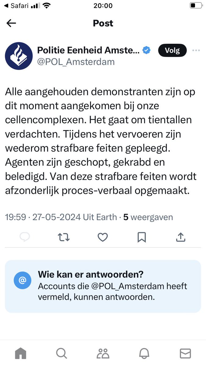 Typisch de NOS. 

Wel een item over geweld van voetbalsupporters. 

Maar geen item over het geweld van pro-Palestijnen demonstranten nu in Amsterdam. 

U weet wel: de objectieve berichtgeving van de NPO… 

@NOS #nosjournaal @WilmaH @NOSWaagmeester