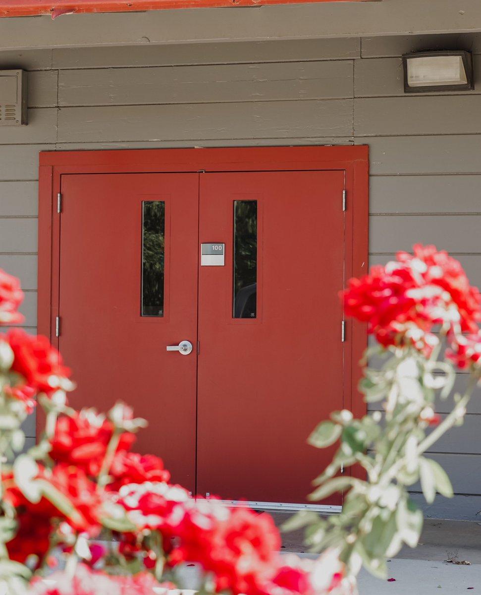 Fresno State (Including our office!) will be closed today in honor of the Memorial Day holiday! See you bright and early tomorrow morning #innovators. 🇺🇸⁠
⁠