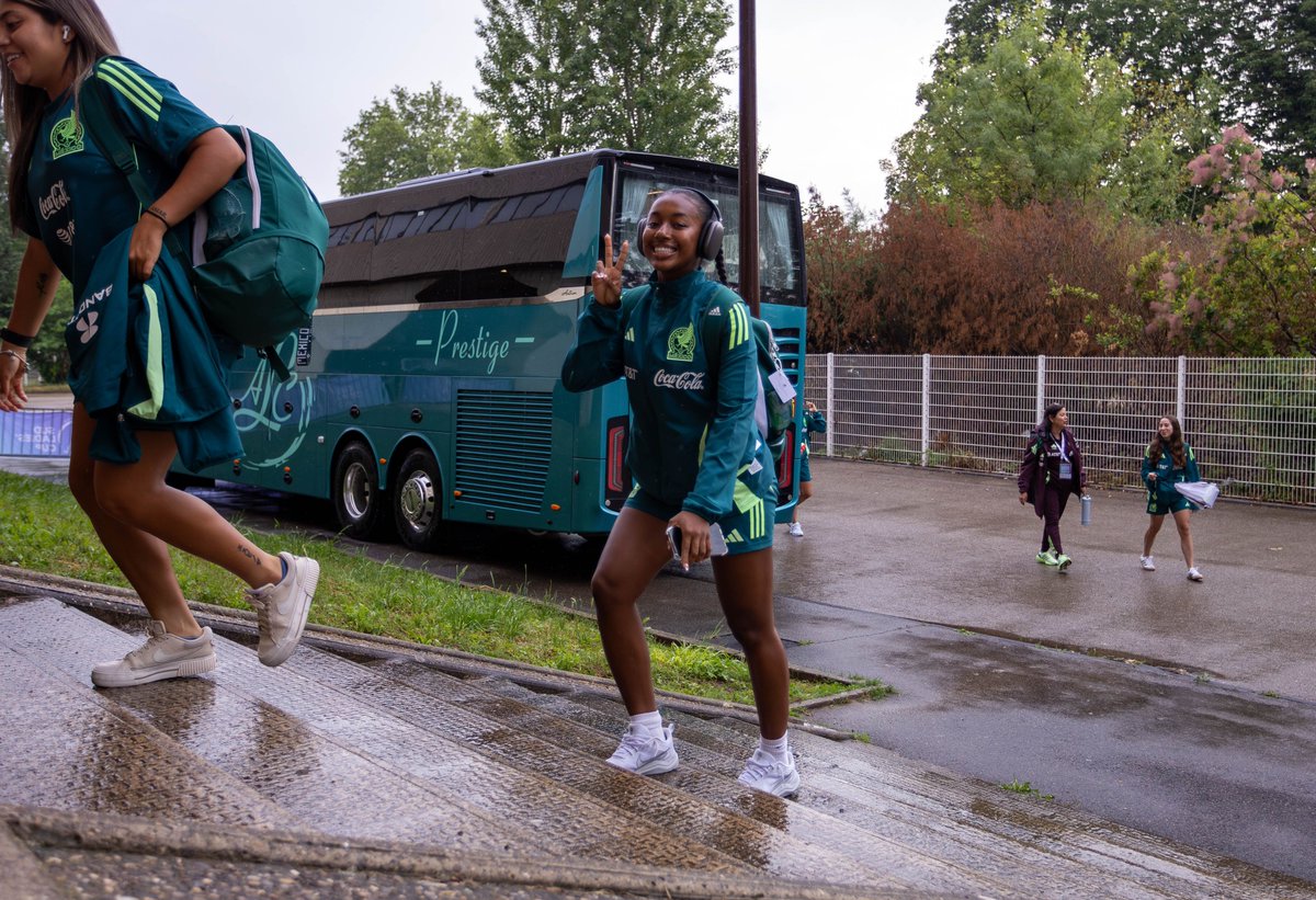SudLadiesCup's tweet photo. #MEXCOM | ๐ธ
The players are here ๐จ๐ด๐ฒ๐ฝ https://t.co/0b2RhhGWqa