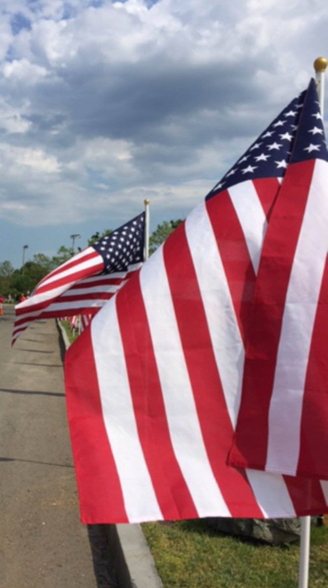 SportsCornerMag's tweet photo. Memorial Day  Remember and Honor https://t.co/AeqzSdC3j5