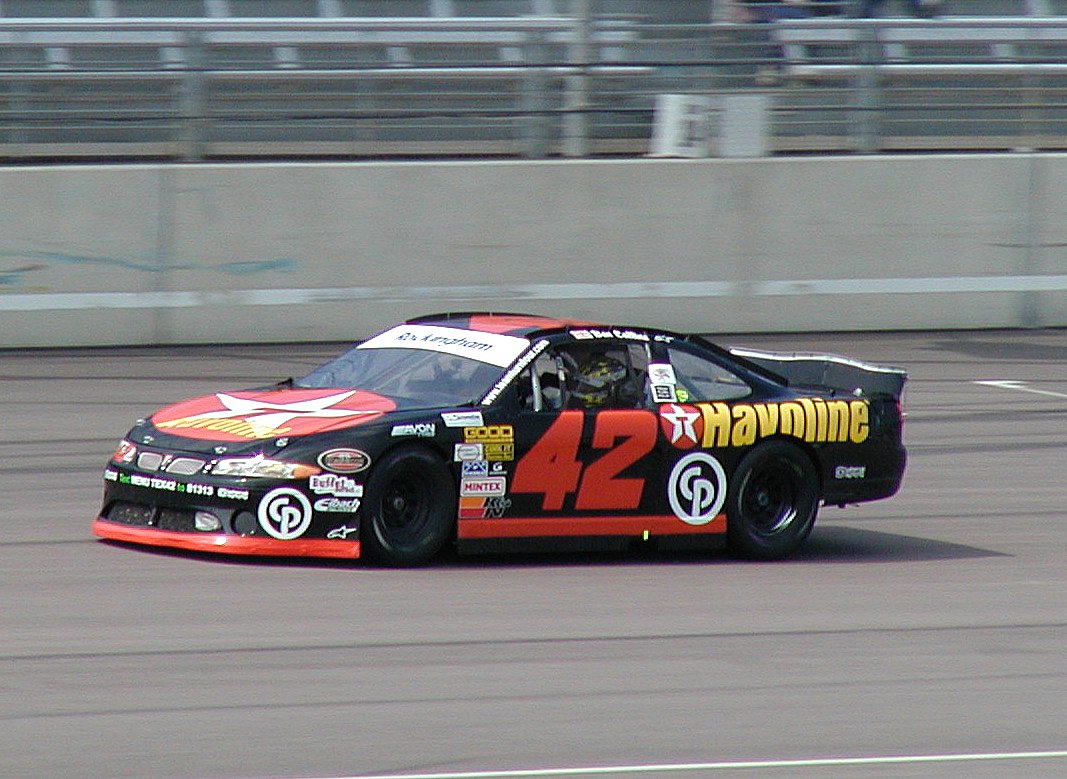 AscarRacing's tweet photo. 2004 - Welcome back...
Reigning champion @BenCollinsStig 🇬🇧 (4⃣2⃣ Team Turn Four Pontiac Grand Prix) returned to #ASCAR to defend his title on May 2nd 2004.
Results:
Race 1 - 5th
Race 2 - 🥉
📸 Steve Adams
#DaysOfThunder #Rockingham #AscarRacing #RockinghamMotorSpeedway https://t.co/TFTlT5hApC