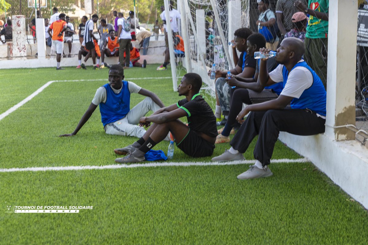 kinsibasso's tweet photo. Un weekend rempli d'émotions avec l'association KINSIBA ! 💐
Nous avons organisé un tournoi de football solidaire pour financer l'opération "Un ticket pour un sourire". https://t.co/dRAUzZJvWd