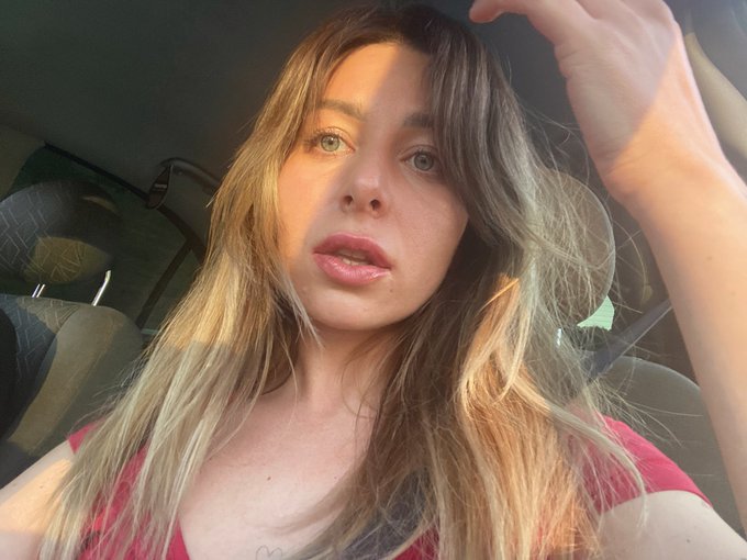 ally_breelsen
